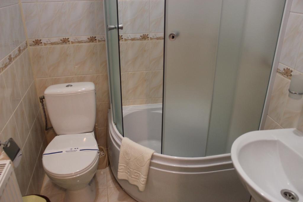 Hotel Yunist Ivano-Frankivsk Camera foto